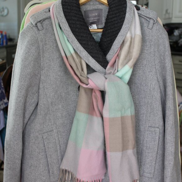 J. Crew Stadium Cloth by Nello Gori Size 10 Wool Nylon Blend Gray Knit Collar - Picture 10 of 11